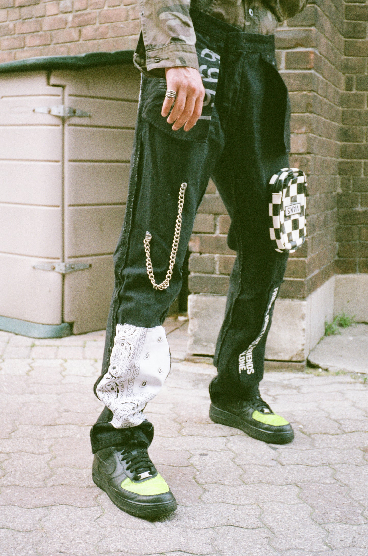 "FRIENDS" Denim